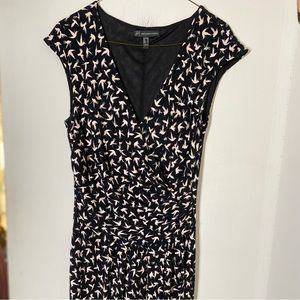 Adrianna Papell Sleeveless Hummingbird Bird Black and Cream Ruched Dress Size 8
